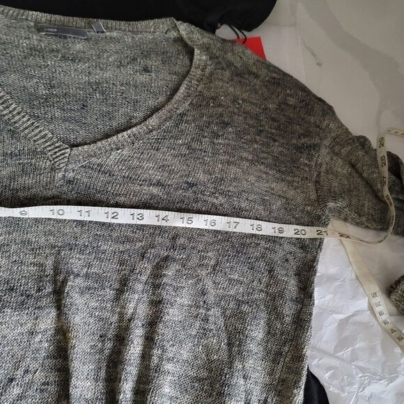 Vince gray linen tunic - Picture 9 of 10